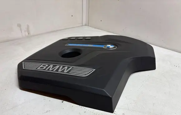 BMW 5 G30 G31 G38 Engine cover (trim) 8657035