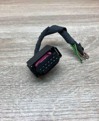 BMW 5 E60 E61 Plug wire 8373630