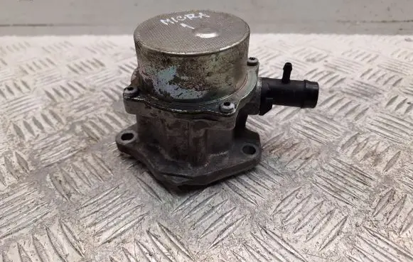 Nissan Micra Vacuum pump 1465000Q1F 8200577807