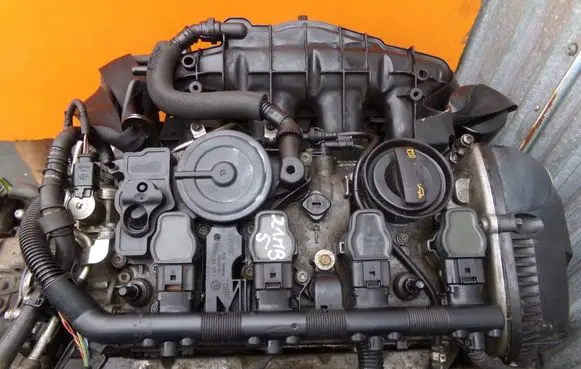 Audi A5 8T 8F Engine CDHB 21MB5 CDH