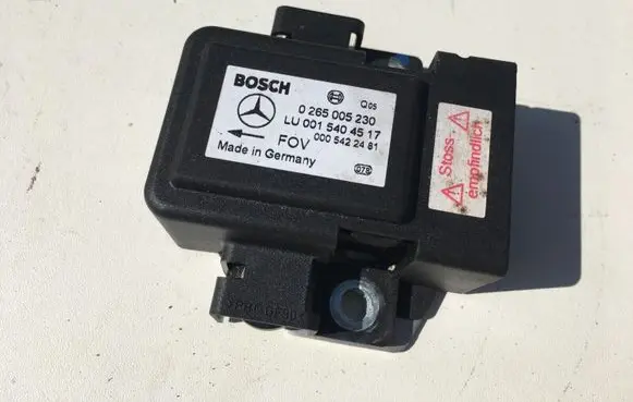 Mercedes-Benz E W210 ESP acceleration yaw rate sensor A0265005230