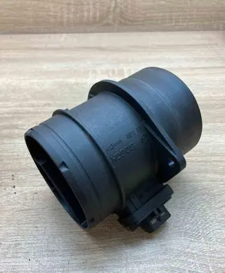 Volkswagen Tiguan Mass air flow meter 03L906461A 0281002956