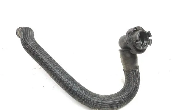 Peugeot 5008 II Engine coolant pipe/hose