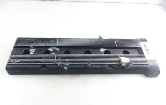 Jaguar XJ X40 Rocker cam cover EAC3983PA