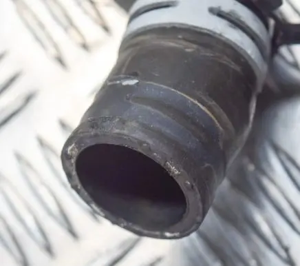 Ford Ecosport Engine coolant pipe/hose D4B18B273BA