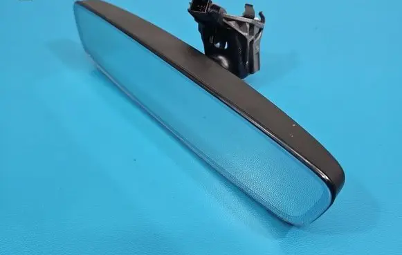 Volkswagen Tiguan Rear view mirror (interior) 3G0857511 IMPRK1553188