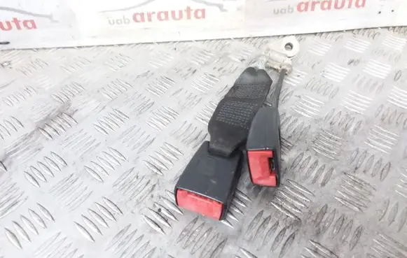 Mercedes-Benz E W210 Middle seatbelt buckle (rear) 2108600769 560177000D