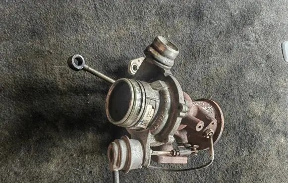 Volvo V40 Turbo 31380130