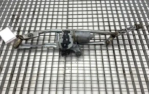 Volvo V70 Front wiper linkage and motor 8624239