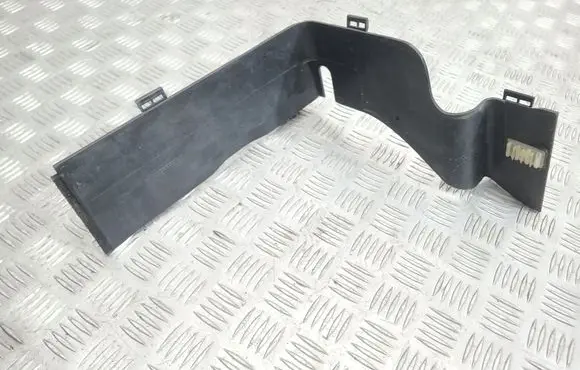 Land Rover Discovery 3 - LR3 Battery tray heat shield DWI500023