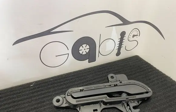 Tesla Model Y Front door exterior handle 1528115-00-B 152811500B