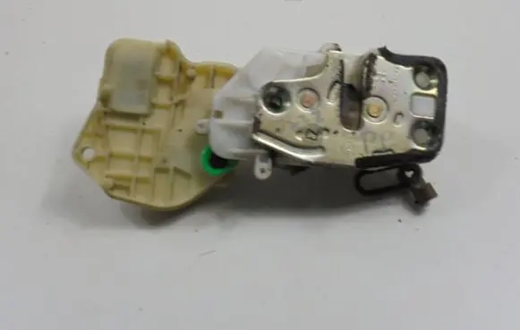 Honda Jazz Front door lock