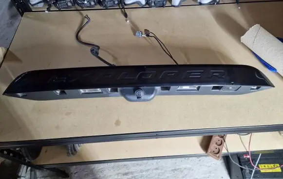 Ford Explorer Trunk door license plate light bar 