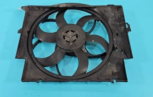 BMW 3 E90 E91 Fan set 67327588974 IMPRK1467762