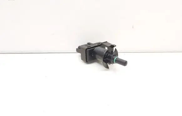 Mercedes-Benz A W176 Reversing light switch sensor A0065451014