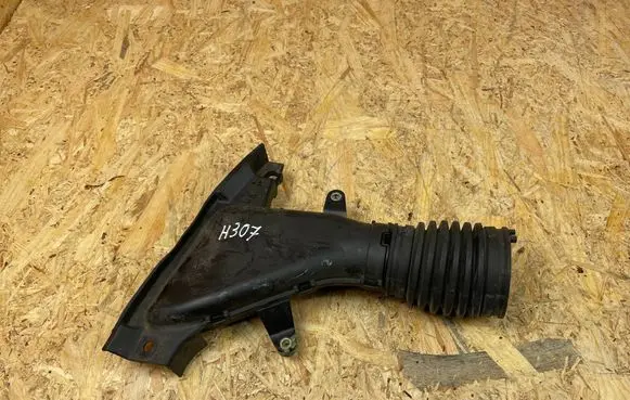 Honda Jazz IV GR Air intake hose/pipe