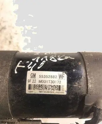 Opel Insignia A Starter motor 55352882 M001T30172