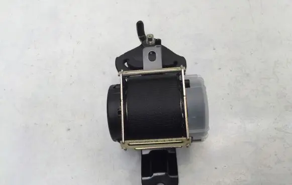 Honda Jazz IV GR Middle seatbelt (rear) 6470119CDB