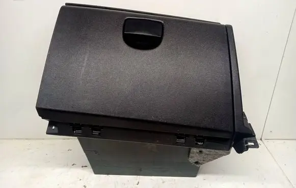 Hyundai i20 (PB PBT) Glove box 84521-1J000