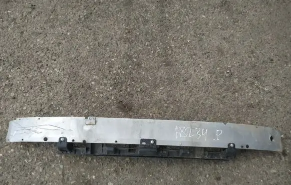 Opel Astra H Front bumper cross member 24460537 usde