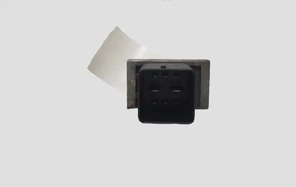 Renault Megane III Glow plug pre-heat relay 8200859243