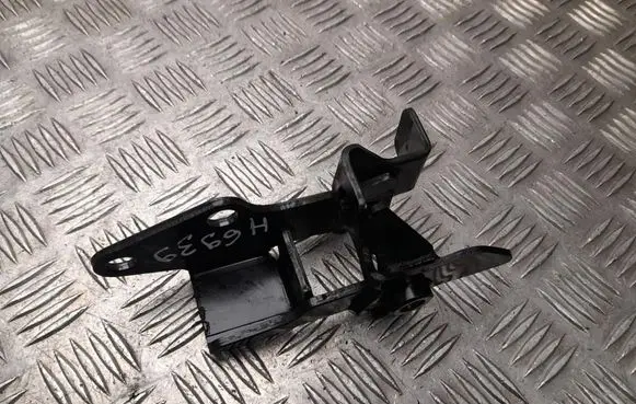 Citroen DS7 Crossback Engine mounting bracket 9817730180
