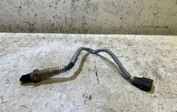 Nissan Qashqai Lambda probe sensor 226A41733R 0281004221 H8201395330