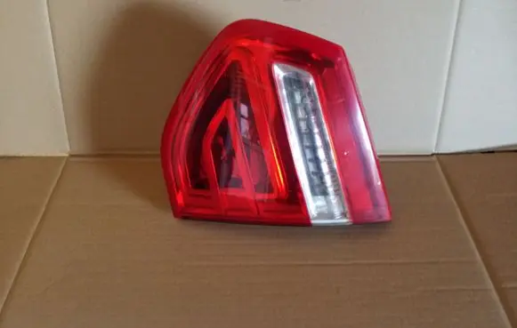 Citroen C4 I Picasso Tailgate rear/tail lights 9653547677