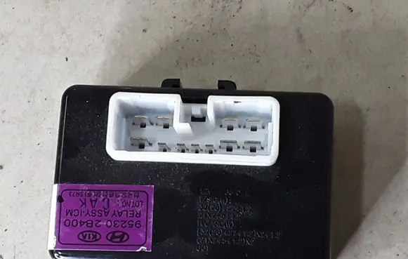 Hyundai Santa Fe Other control units/modules 952302B400