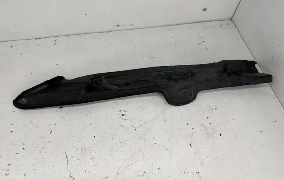 Toyota Prius (XW20) Fender end trim 5382847010