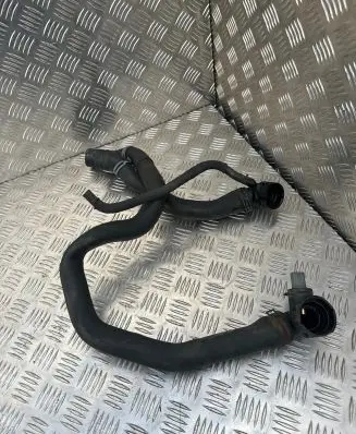 Volkswagen Golf VII Engine coolant pipe/hose 5Q0121049K 5Q0122291AK 5Q0122291BD