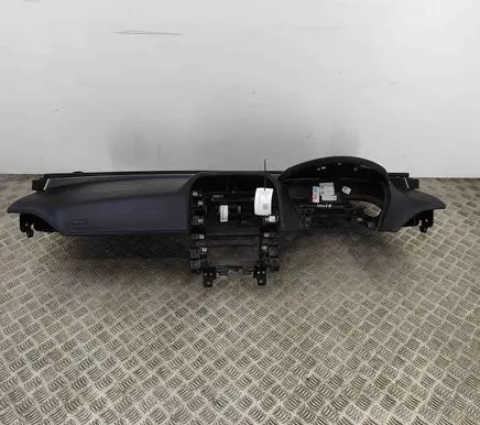 Jaguar XE Dashboard GX7304326AA
