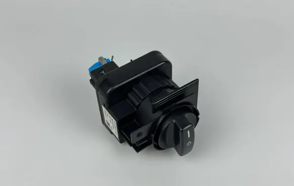 Mercedes-Benz A W169 Light switch 1695452704 A1695452704 0827398