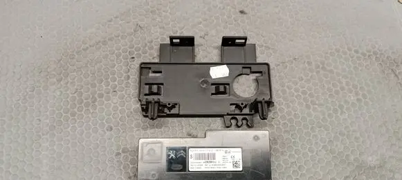 Citroen C5 Aircross Bluetooth control unit module 9828266180 503551640266 0KC1311J6J69
