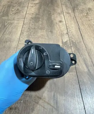 Light switch