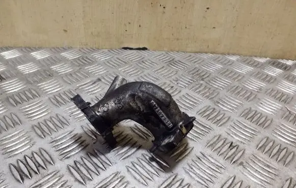 Renault Trafic III (X82) EGR valve line/pipe/hose 47252238R