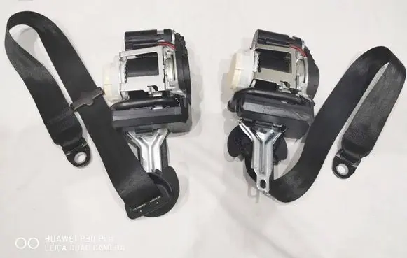 Audi e-tron Front seatbelt 4KE857706F