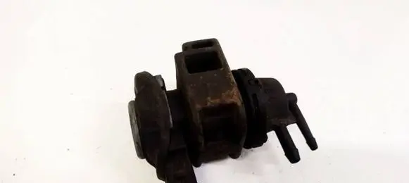 Renault Scenic III - Grand scenic III Turbo solenoid valve 8200661049