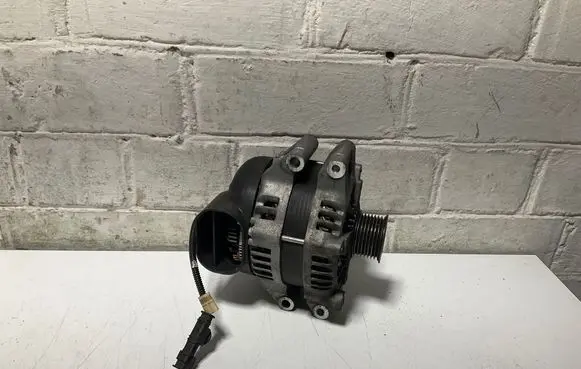BMW 6 F06 Gran coupe Generator/alternator 7606628 808Z99094S