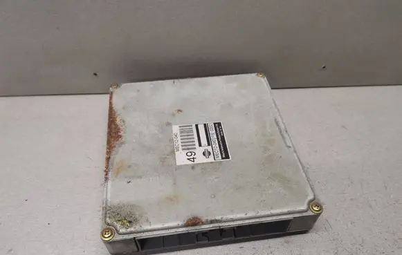 Nissan Primera Engine control unit/module MEC12040