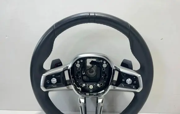 BMW 7 G70 Steering wheel 5A716B9 5A716B6
