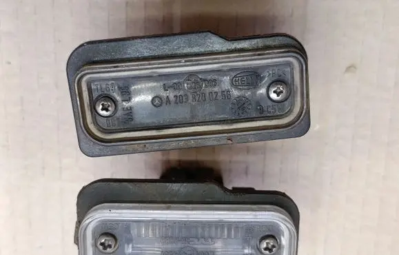 Mercedes-Benz C W203 Tail light part 