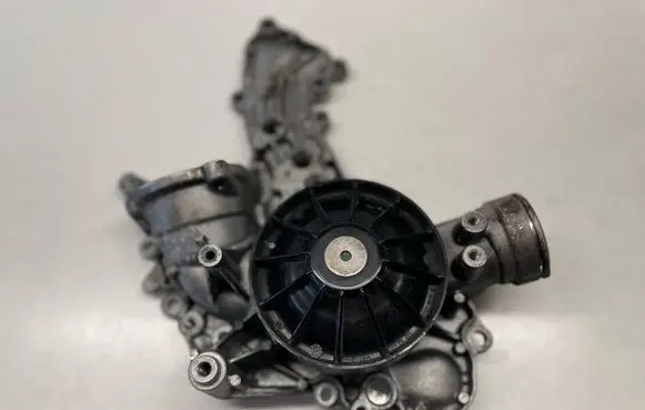 Mercedes-Benz S C217 Water pump A2782001201 2782001201 A2782010007