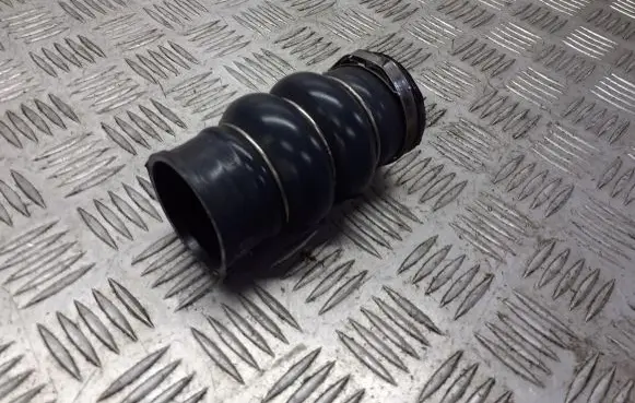 Ford Focus Intercooler hose/pipe