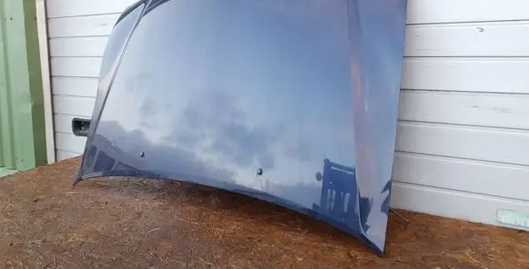 Mitsubishi Pajero Engine bonnet/hood