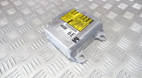 Lexus GS 300 350 430 450H Airbag control unit/module 8917030540
