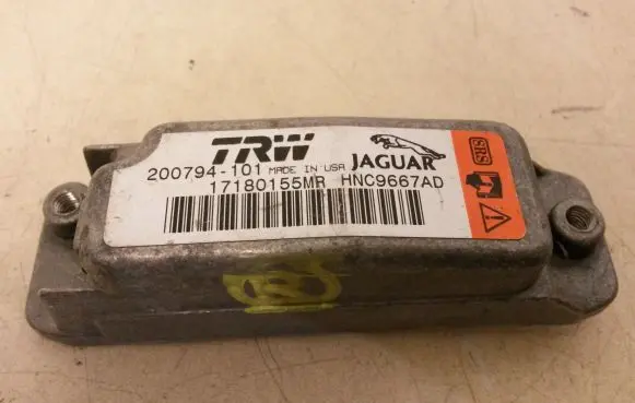 Jaguar XJ X308 Airbag deployment crash/impact sensor HNC9667AD 200794101