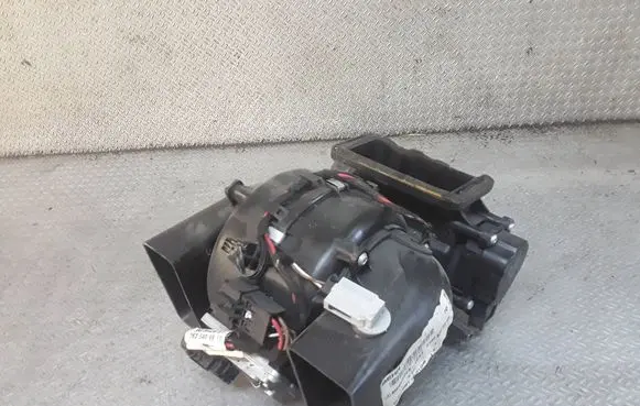 Mercedes-Benz ML W163 Heater fan/blower A1638300308