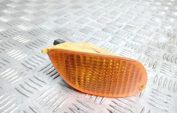 Front indicator light