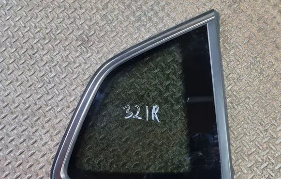Volkswagen Tiguan Allspace Rear side window 5NN845042E